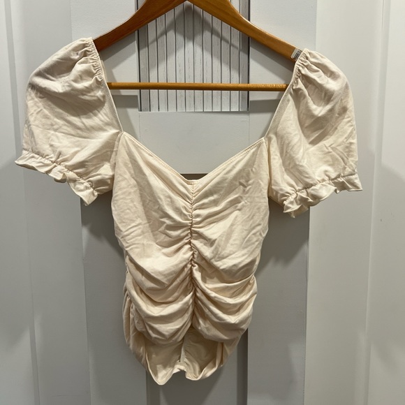 Reformation Cream Ruched Blouse - Picture 4 of 4